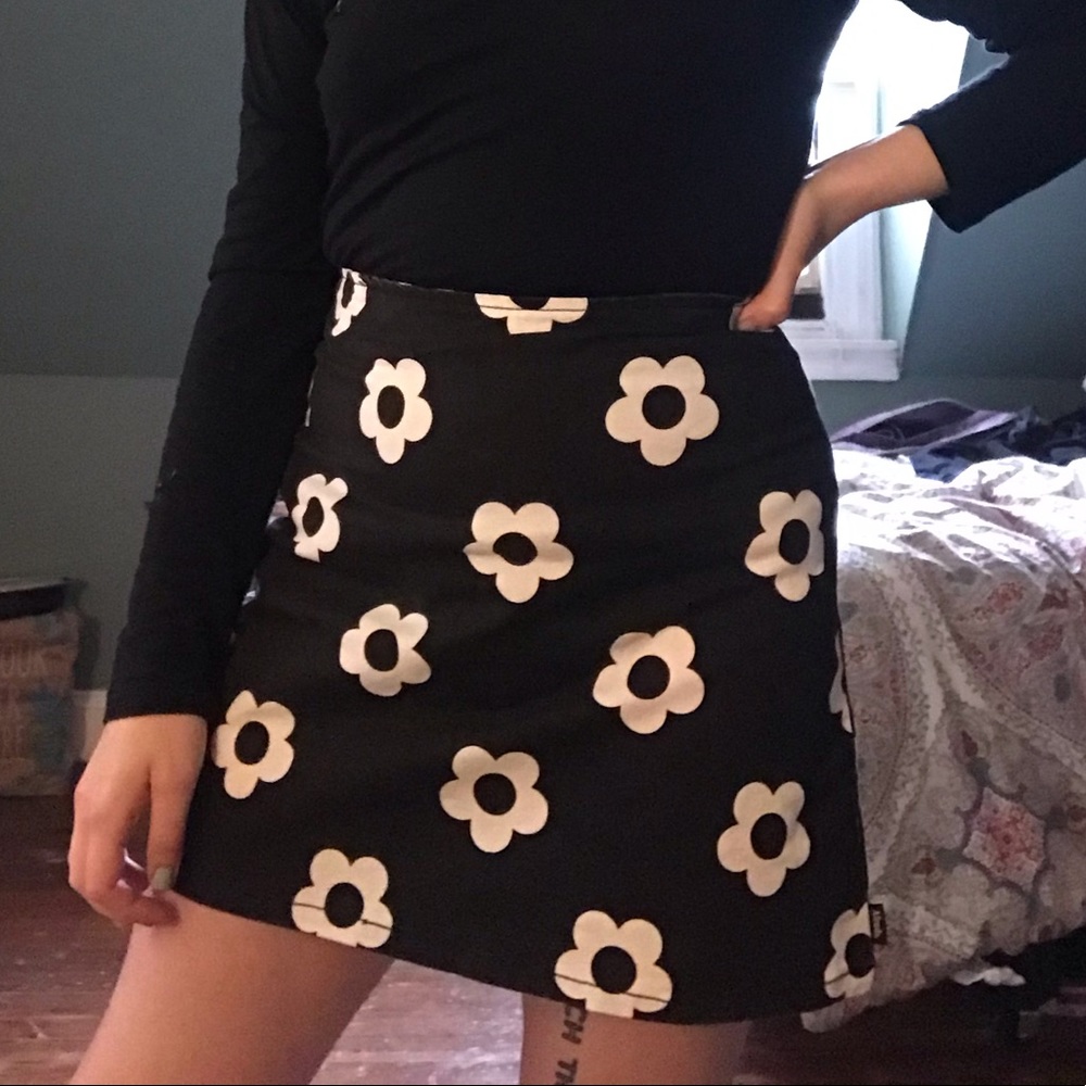 Afends mini skirt NWT
